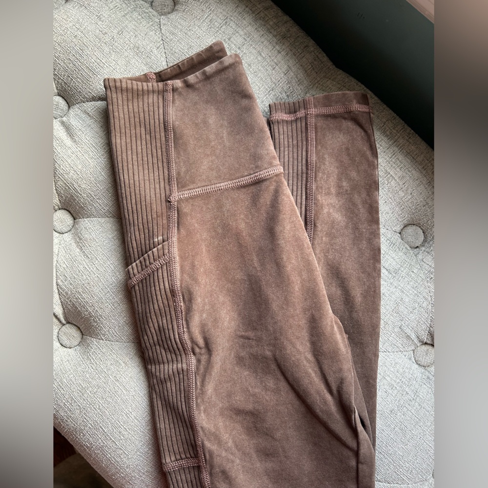 Aerie leggings!